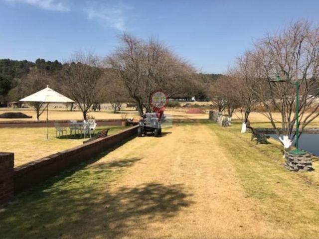 Terreno Habitacional en Venta en La Marquesa, Frente a un Lago