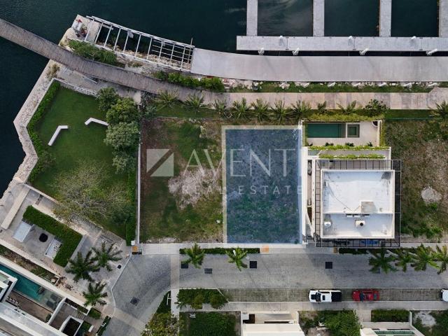 Terreno Habitacional en Venta, La Marina, Puerto Canc?n