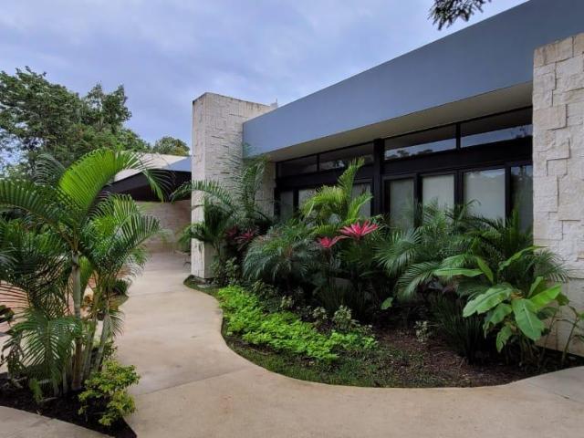 TERRENO HABITACIONAL EN VENTA, PLAYA DEL CARMEN