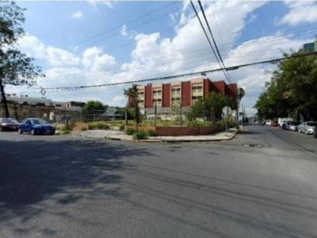 TERRENO HABITACIONAL MULTIFAMILIAR EN VENTA EN LA ZONA METROPOLITANA CENTRO DE MONTERREY, N.L