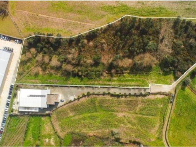 Terreno Industrial 13.000 m² | Zona Industrial e Empresarial de Campo | A4 e A41 a 5 min | Valongo