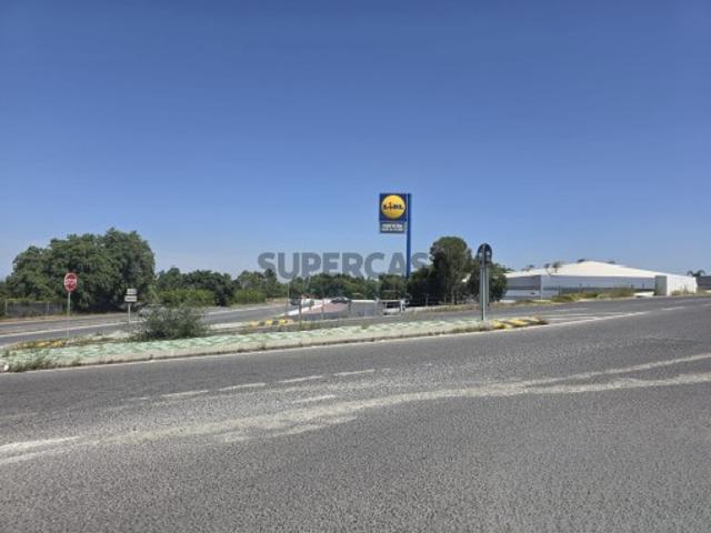 Terreno industrial 3876m2 excelente localização Sesimbra
