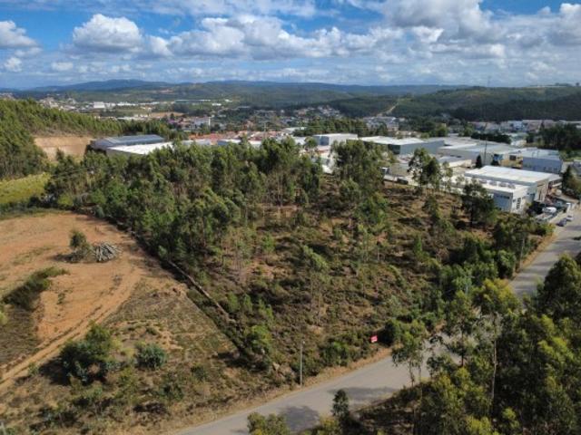 Terreno Industrial com 4.774 m² na Trofa