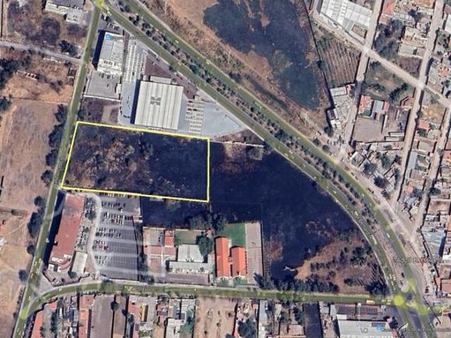 Terreno Industrial / Comercial 12,220 m² cerca de Periférico y Aeropuerto