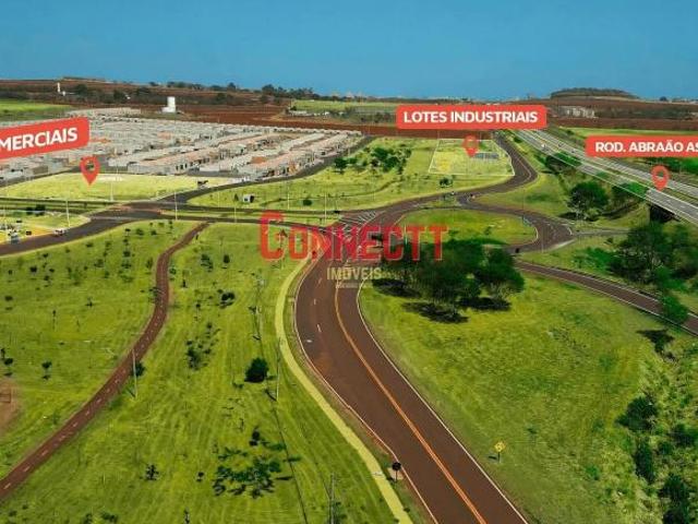 TERRENO INDUSTRIAL DE 623,94m² NO BAIRRO SANTA IRIA