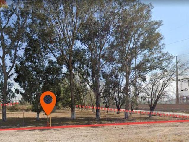 Terreno Industrial en Esquina dos Frentes 2.23 Ha Eje 120 Zona Industrial SLP