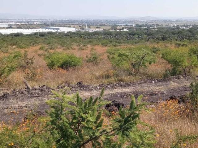 Terreno Industrial en Los Cues a 7 minutos de la Autopista 57