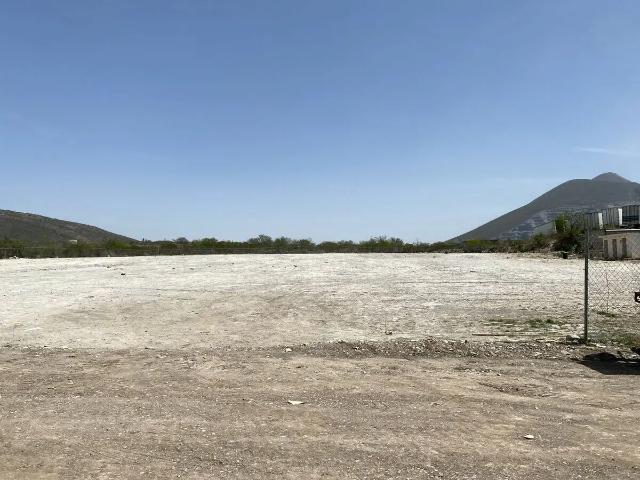 Terreno Industrial en Renta en García