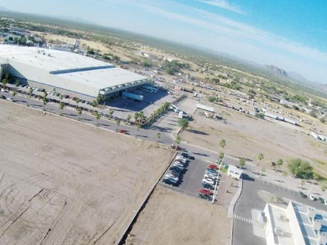 Terreno industrial en venta