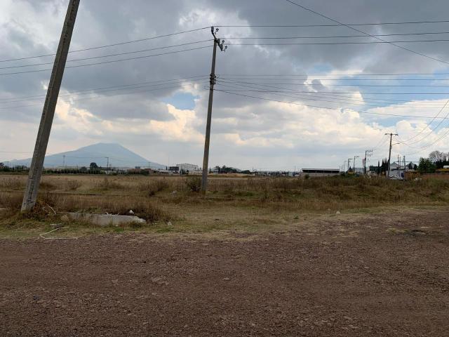 Terreno industrial en VENTA