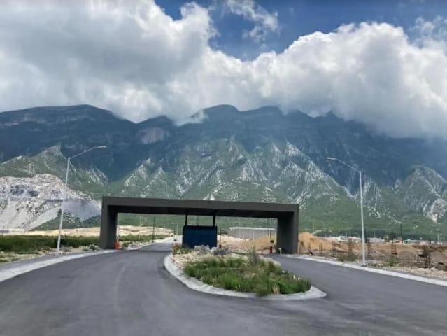 Terreno Industrial en venta en Santa Catarina