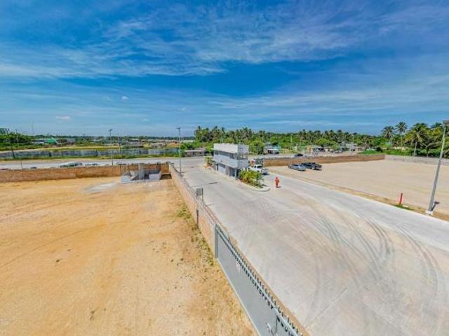 TERRENO INDUSTRIAL EN VENTA EN PETROPARK II LT 4 MZA 1 F 862