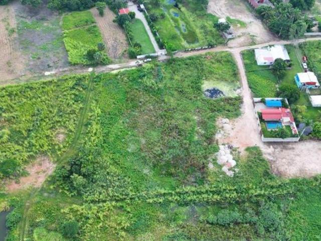 TERRENO INDUSTRIAL EN VENTA EN R/A ANACLETO CANABAL F 1108