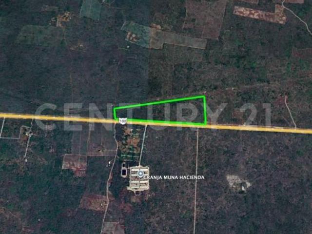 Terreno Industrial en VENTA sobre Carretera MID CUN