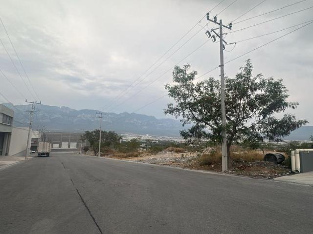 TERRENO INDUSTRIAL EN VENTA PARQUE 300 SANTA CATARINA
