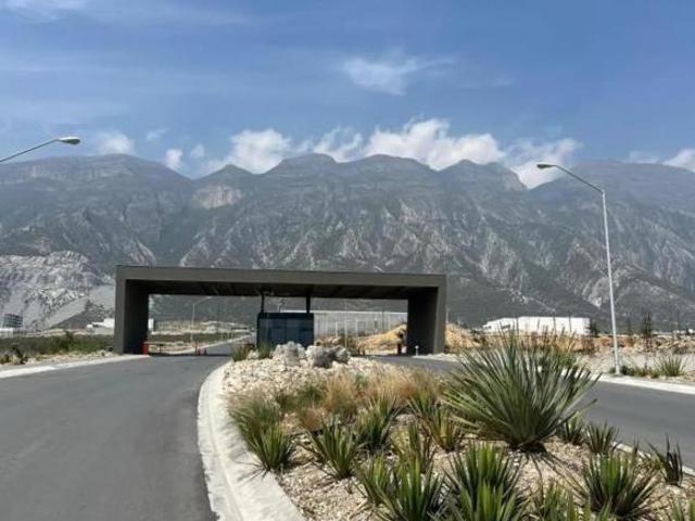 TERRENO INDUSTRIAL EN VENTA ZONA SANTA CATARINA