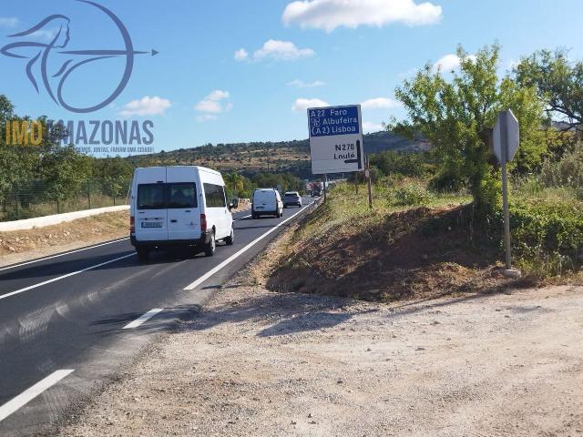 Terreno industrial para venda em Boliqueime, próximo da A22 e EN125
