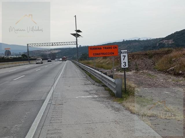 Terreno industrial/comercial de 4.15 hect a pie de Autopista Mex Qro Tepeji