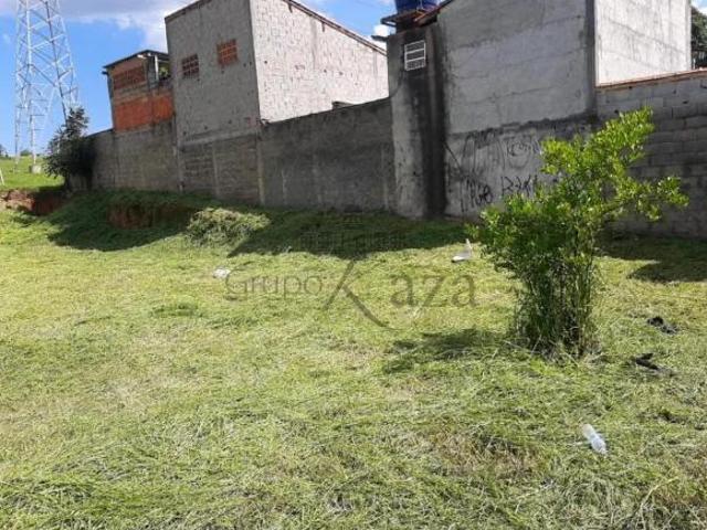 Terreno locação Parque Califórnia Jacareí 1.967 m²