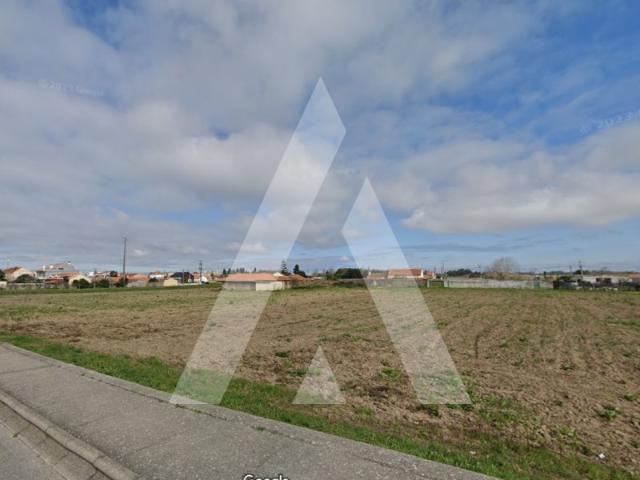 Terreno localizado nas Agras do Norte em Aveiro, em espaço habitacional nível 2 e 3