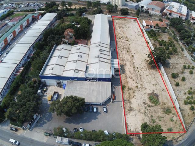 Terreno Logístico Premium em Setúbal