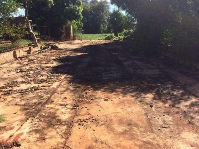 TERRENO, LOTE