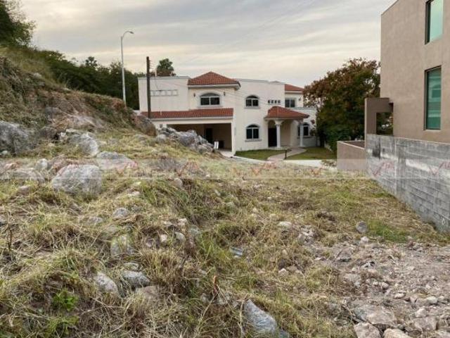 Terreno / Lote en venta en La Cima
