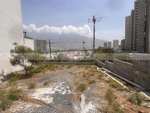 Terreno / Lote en venta en Pedregal De La Huasteca