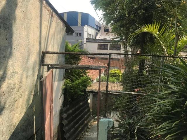 Terreno / Lote para Venda em Taboão da Serra/SP Parque Laguna