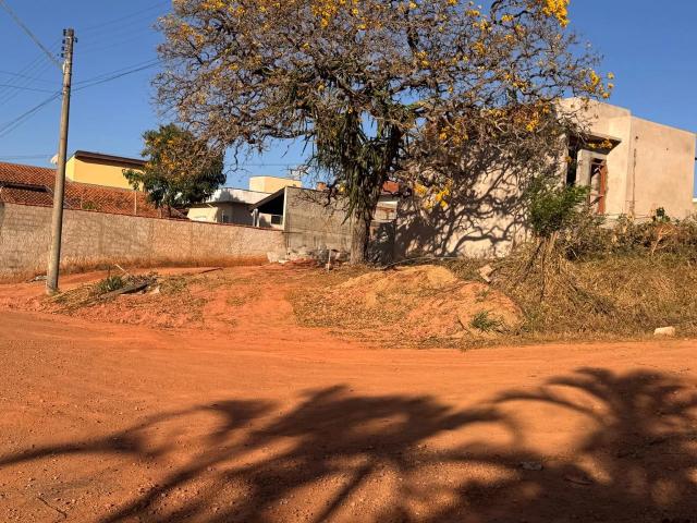 Terreno / Lote para Venda em Tapiratiba/SP Jardim Santa Deolinda