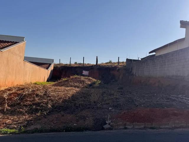 Terreno / Lote para Venda em Tapiratiba/SP Jardim Santa Deolinda