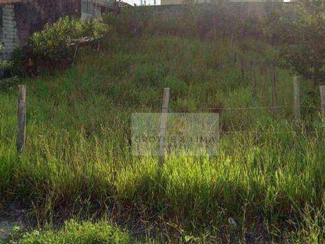 Terreno / Lote para Venda em Taubaté/SP Piracangaguá