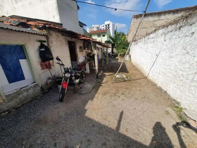 Terreno / Lote para Venda em Taubaté/SP Vila São José 2 Quartos