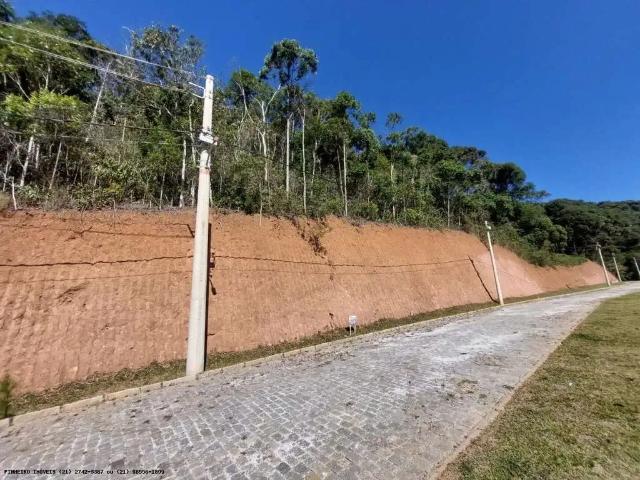 Terreno / Lote para Venda em Teresópolis/RJ Prata