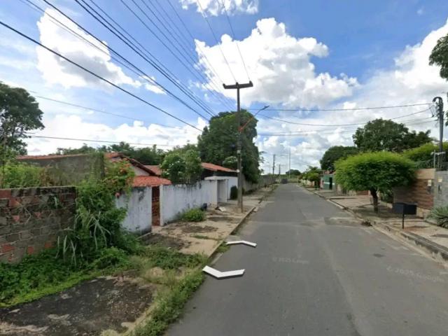 Terreno / Lote para Venda em Teresina/PI Horto