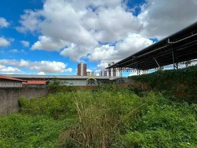Terreno / Lote para Venda em Teresina/PI Horto