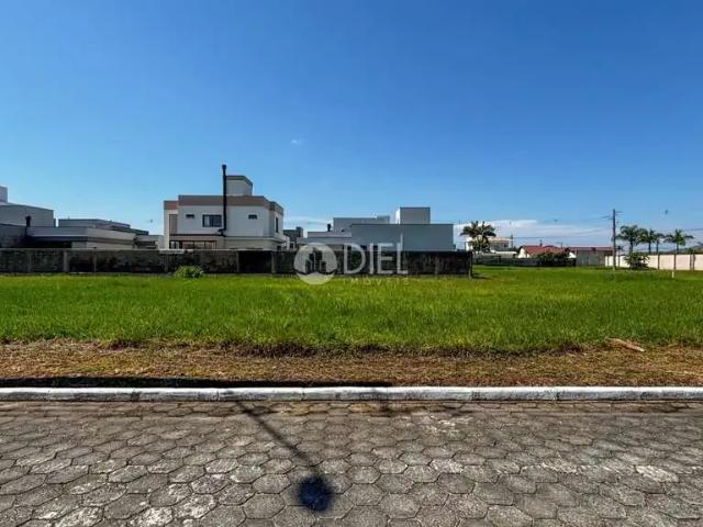 Terreno / Lote para Venda em Tijucas/SC Universitário