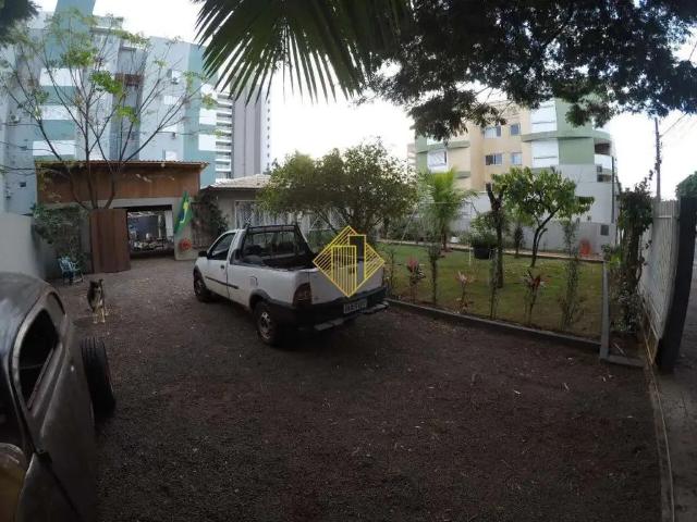 Terreno / Lote para Venda em Toledo/PR Centro 2 Quartos