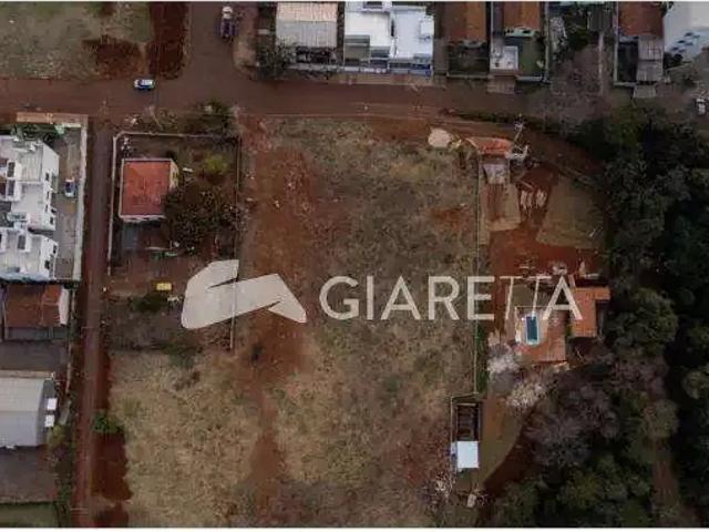 Terreno / Lote para Venda em Toledo/PR Centro