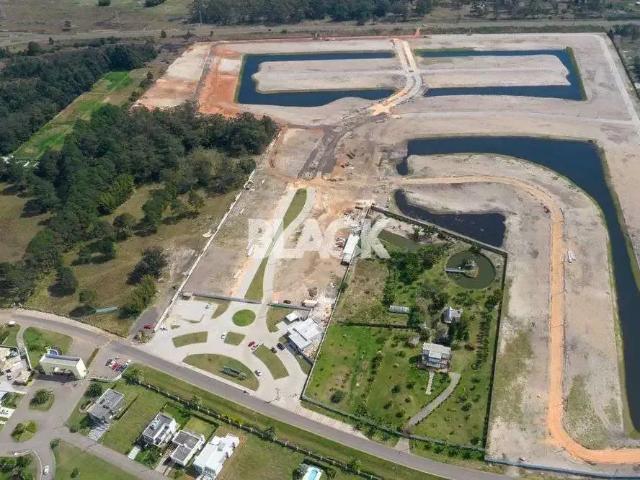 Terreno / Lote para Venda em Torres/RS Itapeva