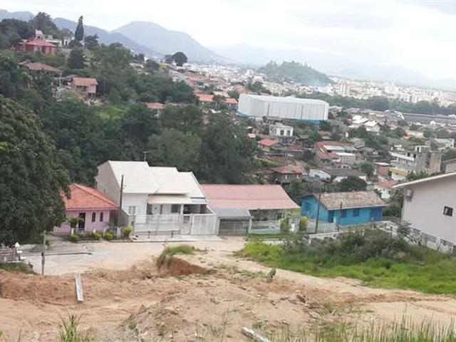 Terreno / Lote para Venda em Tubarão/SC Oficinas