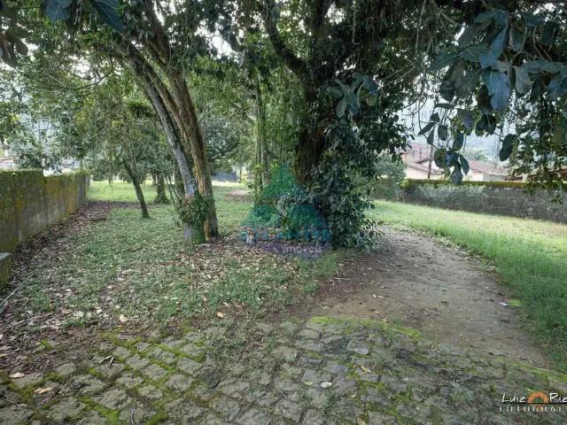 Terreno / Lote para Venda em Ubatuba/SP Perequê Mirim