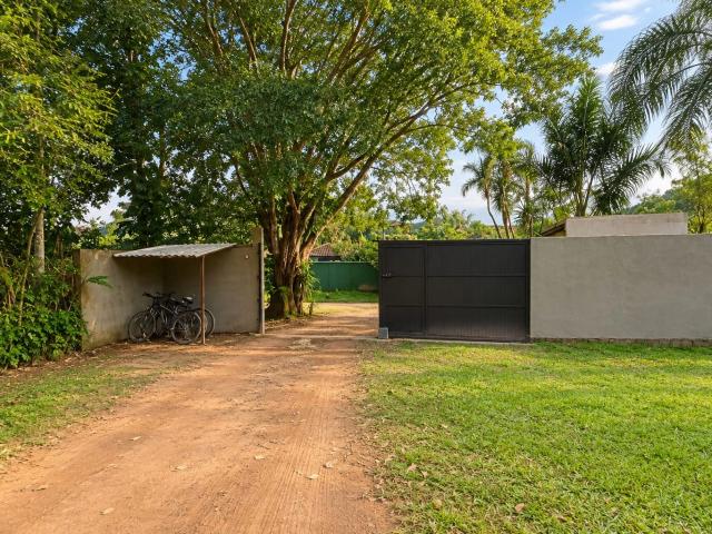 Terreno / Lote para Venda em Ubatuba/SP Ressaca
