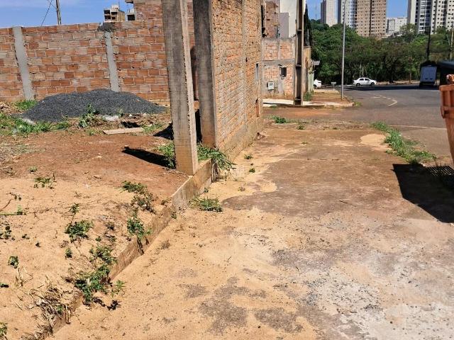 Terreno / Lote para Venda em Uberaba/MG Jardim do Lago