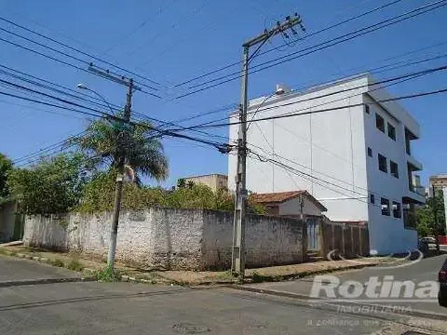 Terreno / Lote para Venda em Uberlândia/MG Cazeca