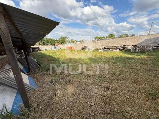 Terreno / Lote para Venda em Uberlândia/MG Cidade Jardim 1 Quartos