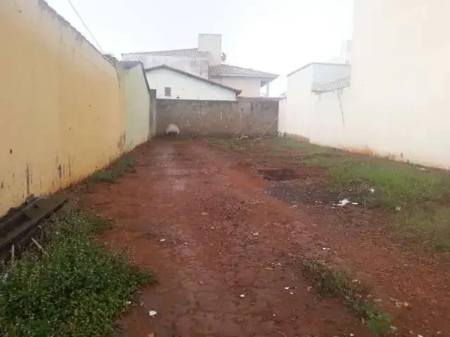 Terreno / Lote para Venda em Uberlândia/MG Custódio Pereira
