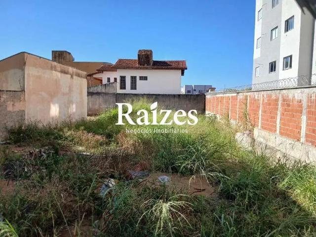 Terreno / Lote para Venda em Uberlândia/MG Custódio Pereira