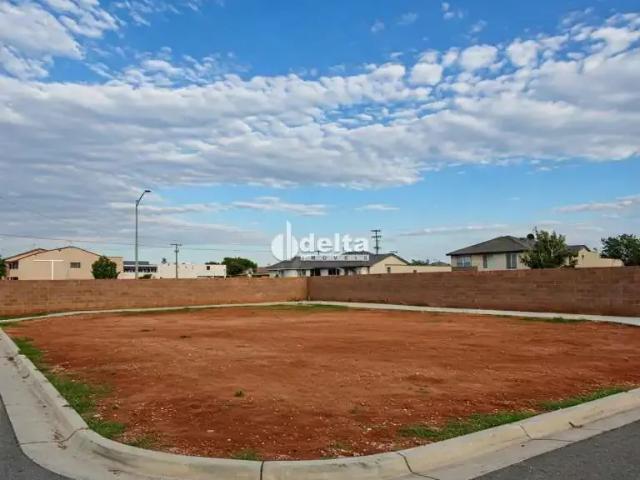 Terreno / Lote para Venda em Uberlândia/MG Brasil