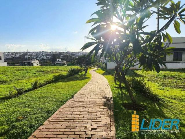 Terreno / Lote para Venda em Uberlândia/MG Gávea